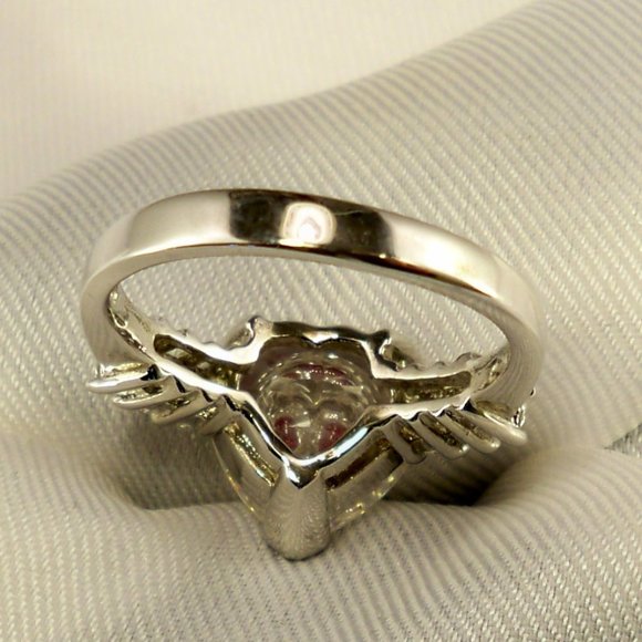 New Ruby Red Inside Heart Cubic Zirconias Silver DESIGNER Ring - Picture 7 of 10